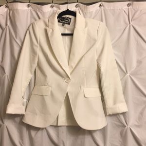 Ambiance white blazer